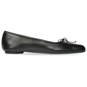 Anatomiske ballerinasko “Sort, skinnende, blødt fåreskind” 714260WBCW01000 Anatomiske ballerinasko “Sort, skinnende, blødt fåreskind” 714260WBCW01000