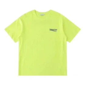 Balenciaga herre-T-shirt med lille logo, rund hals og korte ærmer, gul, 620967TJVF77110 Balenciaga herre-T-shirt med lille logo, rund hals og korte ærmer, gul, 620967TJVF77110