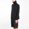 Balenciaga-herrejakke med broderet logo, halv lynlås og høj krave, sort 486144TWK521000