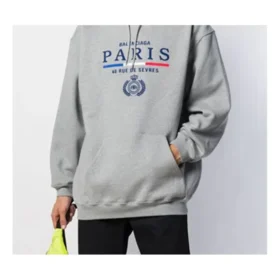 Balenciaga-herrejakke med brystlogo, Crown Grey 570811TGV681300 Balenciaga-herrejakke med brystlogo, Crown Grey 570811TGV681300