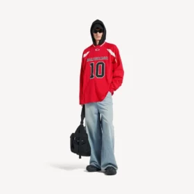 Balenciaga | NBA-samarbejde: Oversized langærmet T-shirt til mænd i rød/flerfarvet