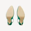 Balenciaga til kvinder | Manolo Blahnik slingback i græsgrøn