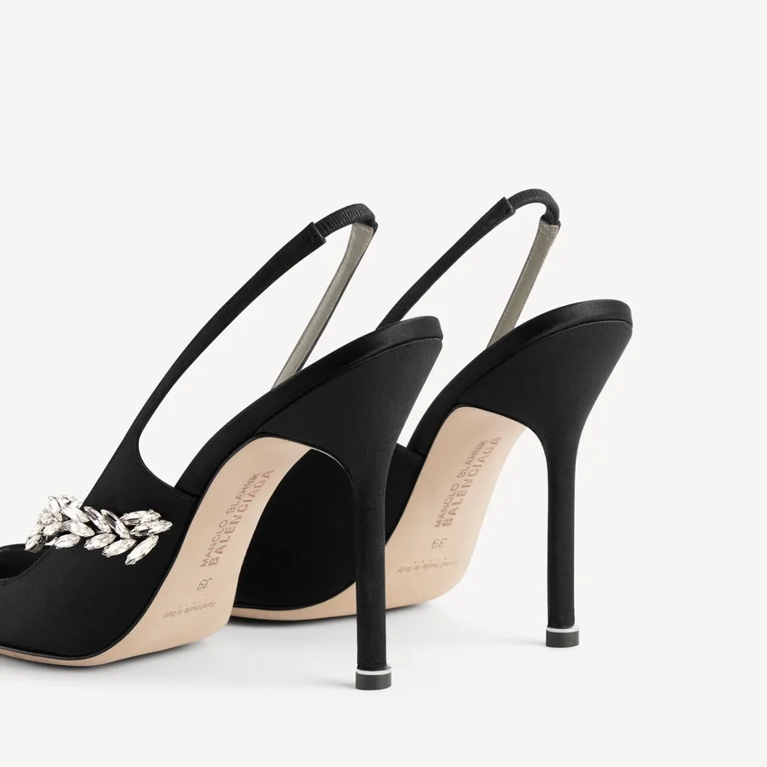 Balenciaga til kvinder | Manolo Blahnik slingback i sort Balenciaga til kvinder | Manolo Blahnik slingback i sort