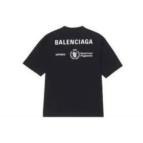 Balenciaga x WFP 1. generation crossover-printet logo-trøje med rund hals og korte ærmer til mænd, sort, 612966THV841000 Balenciaga x WFP 1. generation crossover-printet logo-trøje med rund hals og korte ærmer til mænd, sort, 612966THV841000