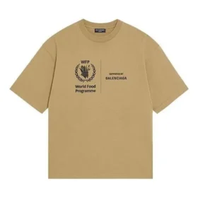 Balenciaga x WFP T-shirt, medium pasform, “Khaki” 612966THV849605 Balenciaga x WFP T-shirt, medium pasform, “Khaki” 612966THV849605