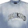 BE KIND T-shirt med rund hals “Blue” 764235TPVD54313