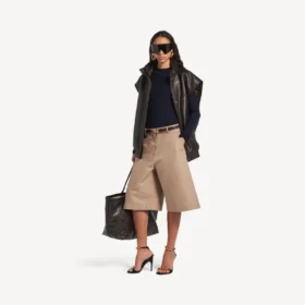 Bermudashorts til kvinder i farven dune