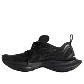 Circuit Sneakers “Black” 793945WFLGY1000