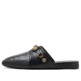 Cozy Beach Mukes “Black” 716613WAD4F1080