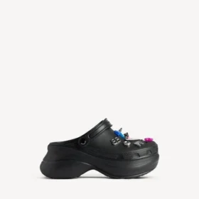 Crocs™-mule til kvinder med Jibbitz™ i sort