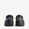 Crocs™-mule til kvinder med Jibbitz™ i sort Crocs™-mule til kvinder med Jibbitz™ i sort