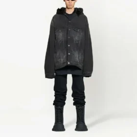 Denimjakke med hætte og knapper i bleget look “Black” 724653TNW541129