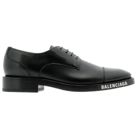 Derbysko med logo på tåkappe “Black” 590716WA7201000