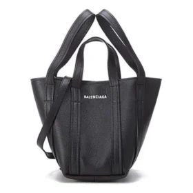 Everyday XS North-South skuldertaske “Black” 67279315YUN1090