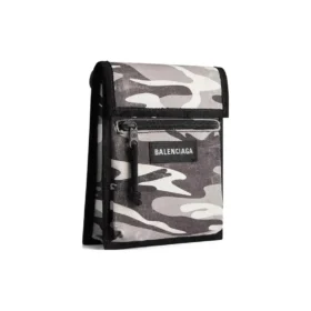 Explorer lille taske med rem, camouflagemønster “Grey” 6559822AARO9061