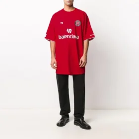 Fodbold-T-shirt i oversize-størrelse “Red White” 641666TJV056540 Fodbold-T-shirt i oversize-størrelse “Red White” 641666TJV056540