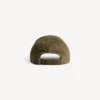 Herre-kasket med masking tape-motiv i khaki Herre-kasket med masking tape-motiv i khaki