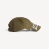 Herre-kasket med masking tape-motiv i khaki Herre-kasket med masking tape-motiv i khaki