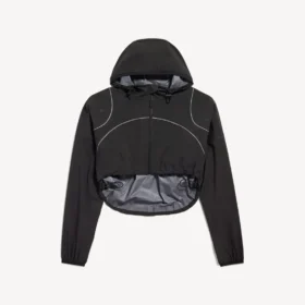 Kort jakke i sort til kvinder i techwear-stil