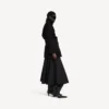 Kort trenchcoat i cocoon-stil til kvinder i sort