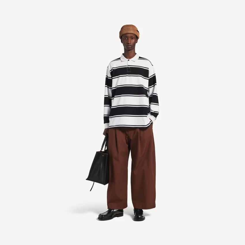 Langærmet herre-poloshirt i sort/hvid Langærmet herre-poloshirt i sort/hvid