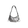 Le Cagole lille skuldertaske, metalliseret “Silver” 6713070GT3Y8103