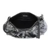 Le Cagole Mini-taske med kæde og graffiti “Black” 695814210G61090