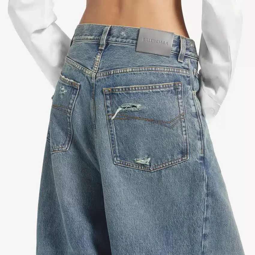 Løse jeans til kvinder med lav skridt i snavset vintageblå Løse jeans til kvinder med lav skridt i snavset vintageblå