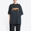 Metallica T-shirt med korte ærmer i oversized pasform “Black Orange” 694576TMV880105