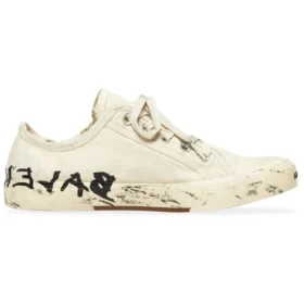 Paris Low Top-Sneakers “Hvid slidt bomuld og hvid gummi med graffiti” 688757W3RR59010 Paris Low Top-Sneakers “Hvid slidt bomuld og hvid gummi med graffiti” 688757W3RR59010
