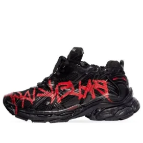 Runner Graffiti Sneakers “Sort og rødt mesh og nylon” 677403W3RBQ1060