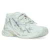 Runner “White Silver” 677402W3RBL8100