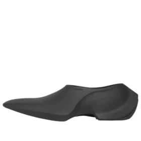 Space Sko “Matte Black” 689242W0FOC1001