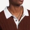 Sporty poloshirt med påsatte lapper til mænd i burgunder/flerfarvet