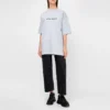SS21 T-shirt med rund hals og tryk, grå 620941TIV501167