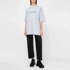 SS21 T-shirt med rund hals og tryk, grå 620941TIV501167
