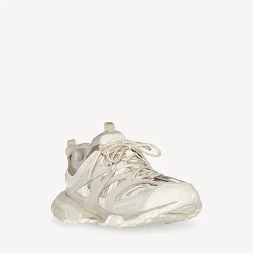 Track-sneakers til kvinder med genanvendt sål i beige Track-sneakers til kvinder med genanvendt sål i beige