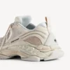Triple S.2-sneaker til kvinder i æggeskalsfarve Triple S.2-sneaker til kvinder i æggeskalsfarve