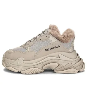 Triple S “Falsk pels – Beige” 668562W3CQ59710