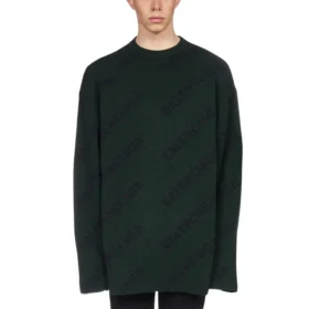 Ullstrikket sweater med rund hals og logo overalt “Dark Green” 657400T15673050